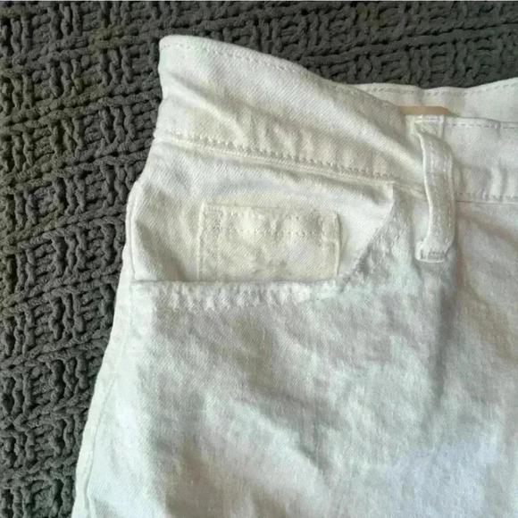 Universal Thread White Jean Shorts - Picture 6 of 8